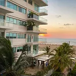 Vista Al Mar En Cartagena , Apartamento En Morros