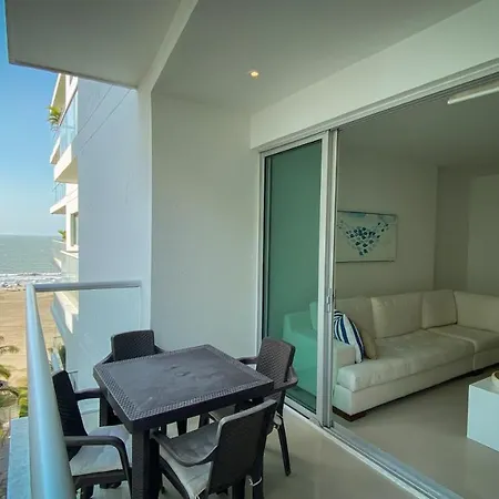 En Con Vista Al Mar Apartamento